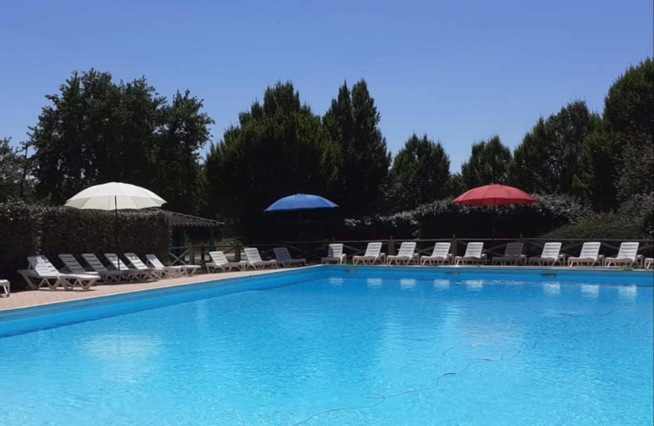 Etang Vallier Resort Brossac Экстерьер фото